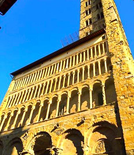 guest-post-sabrina-why-study-art-history-pieve-church-arezzo