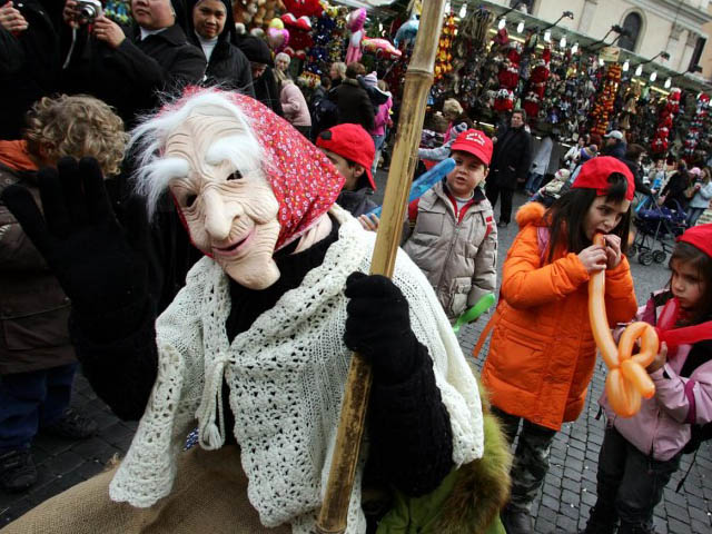 befana-italian-christmas-witch-Dreaming-Sophia-Excerpt-Novel-set-Italy