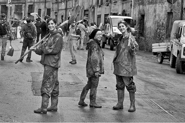1966 Flood devastated Florence. City saved by Mud Angels